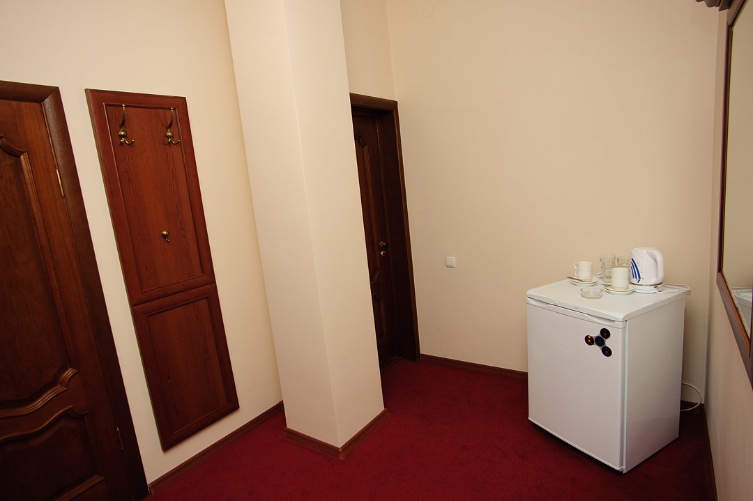 201 Люкс 4-местный 2-комнатный