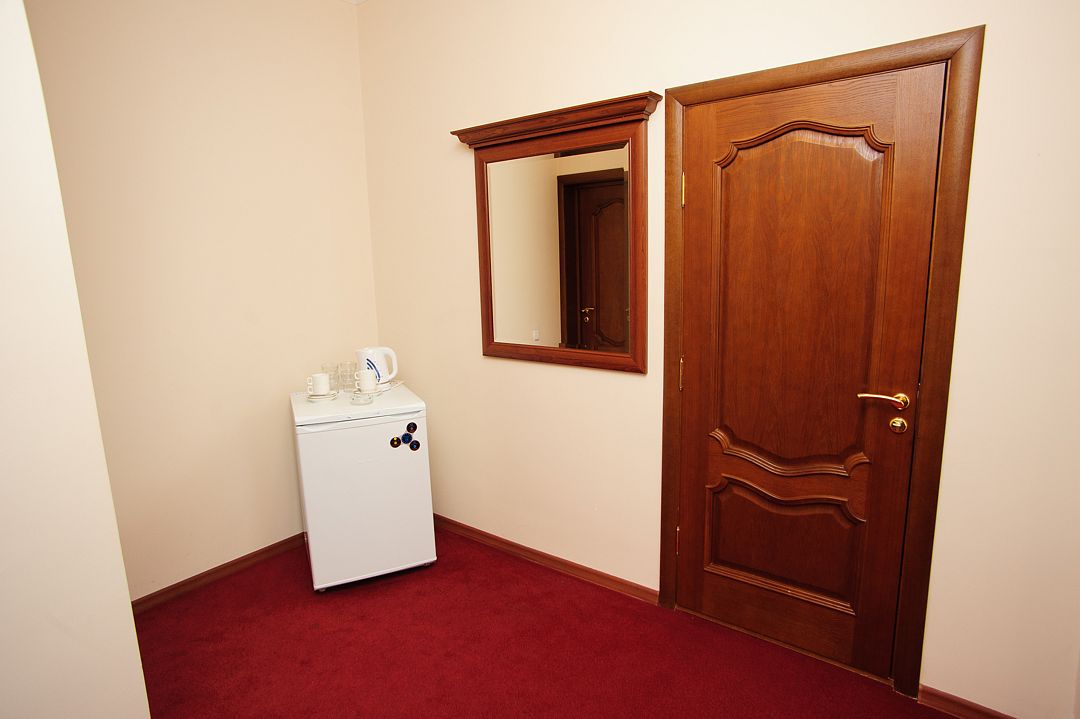 201 Люкс 4-местный 2-комнатный