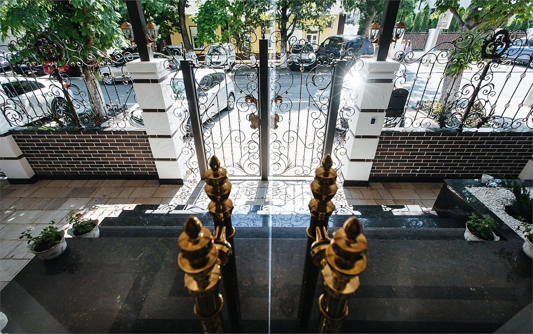 Monarch, Краснодарский край: фото 2