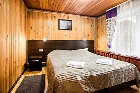 Стандарт двухкомнатный в коттедже с холлом, Отель Любава, Манжерок