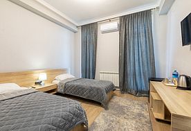 1-мест. (разм. в 2-мест.) комфорт (вид на море), Гостиница Южный Берег, Дербент