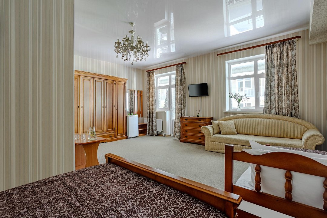 Студио 5-местный (с балконом)