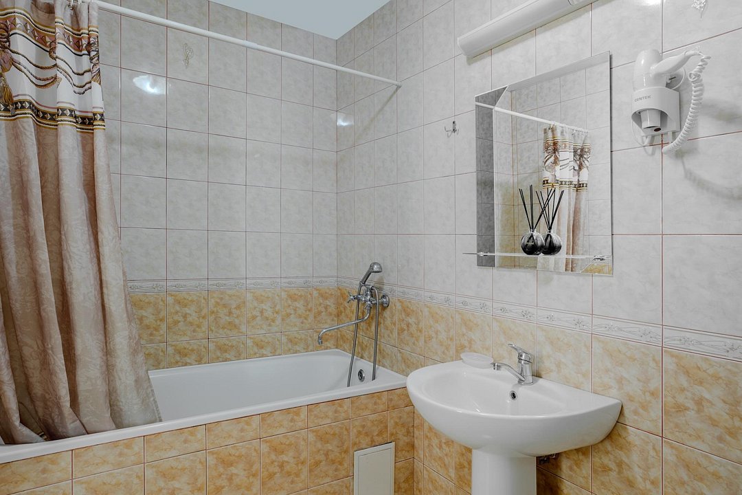 Студио 5-местный (с балконом)