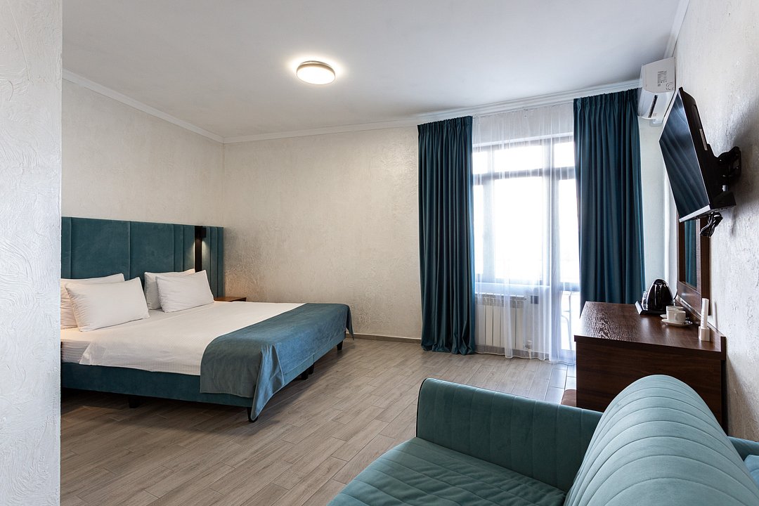 Стандартный 2-местный 1-комнатный (с балконом)