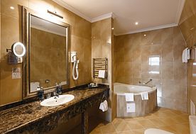 2-мест. люкс классик, Отель Riviera Sunrise Resort & Spa, Алушта