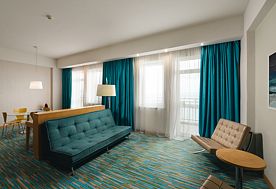1-мест. (разм. в 2-мест.) люкс "Модерн", Отель Riviera Sunrise Resort & Spa, Алушта