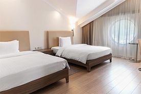 4-мест. представительский люкс, Отель Courtyard by Marriott Sochi Krasnaya Polyana Hotel, Эстосадок