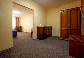 1-мест. (разм. в 2-мест.) 2-комн., Отель Форум, Судак