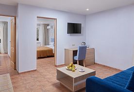 2-мест.(разм. в 4-мест.) 3-комн. семейный, СПА-отель COUNTRY RESORT, Вербилки