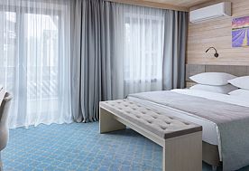 1-мест. (разм. в 4-мест.) 2-комн. люкс, корп. 8, СПА-отель COUNTRY RESORT, Вербилки