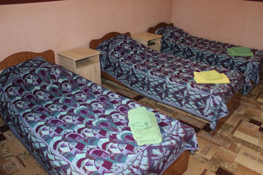 Большой Солнечный 3-местный (3 раздельные кровати)