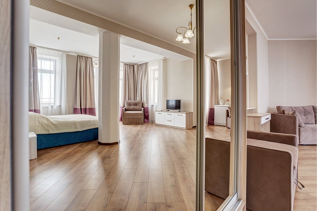 Люкс 2-местный 2-комнатный (корпус 5)