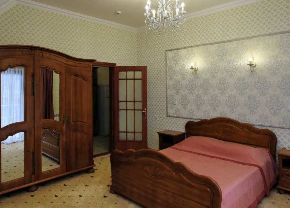 Люкс 2-местный 3-комнатный (корпус №2)