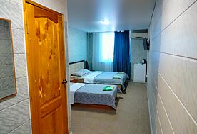 3-мест. номер в корпусе на пляже, Пансионат Солнечный, Холодная речка