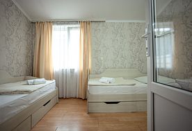 2-мест.(разм. в 4-мест.) 2-комн. комфорт семейный, Мини-отель ОРИОН, Адлер
