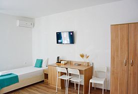 1-мест. (разм. в 2-мест.) Family Room, Отель Грин Парк, Анапа