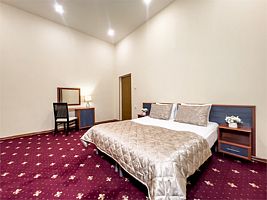 Двухкомнатный номер VIP с террасой и видом на море, Отель Фрегат 1, Адлер