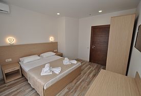 5-мест. 2-комн. люкс семейный, Отель Family Pride Inn, Витязево