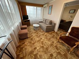 СЕМЕЙНЫЙ (2 кровати+диван), Гостиница Россия, Самара