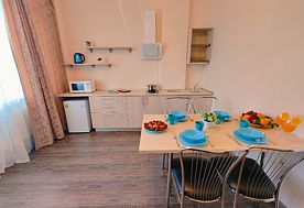 3-мест. (разм. в 5-мест.) 2-комн. апартаменты с кухней, Отель Морская волна, Анапа
