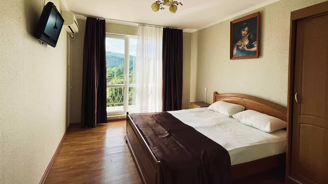 Стандартный 5-местный 2-комнатный