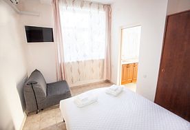 1-мест. (разм. в 3-мест.) базовый с мини-кухней, Отель Эллада, Кореиз