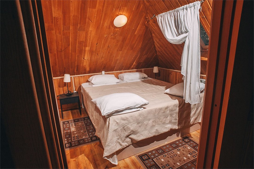 Дом 4-местный (с сауной и купелью)