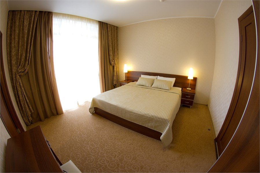 Люкс 2-местный (вид на море)