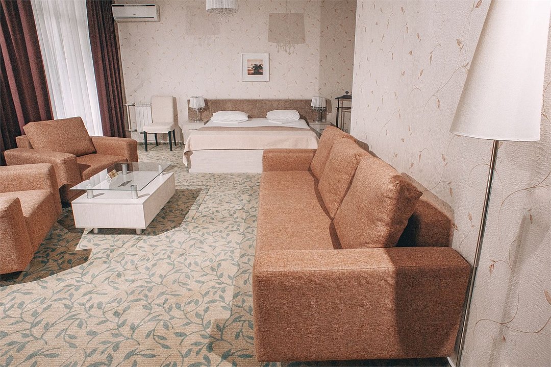 Люкс 2-местный (вид на сад)