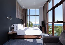 1-мест. (разм. в 3-мест.) Panoramic suite, Отель Beton Brut , Анапа