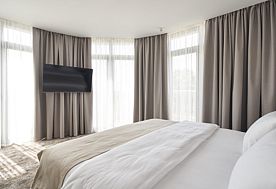 3-мест. (разм. в 2-мест.) 2-комн. люкс, Отель Grand Hotel Royal Lions, Зеленоградск