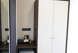 1-мест. (разм. в 2-мест.) 2-комн. комфорт семейный, Отель Лиана, Евпатория