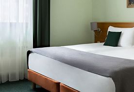 1-мест. (разм. в 2-мест.) станд. (вид на реку), Отель Tulip Inn Rosa Khutor, Эстосадок