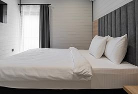 4-мест. 3-комн. коттедж "Люкс", Гостиница Сария, Амзара