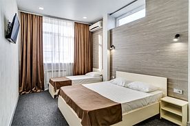 Улучшенный трехместный номер, Мини-гостиница Аурум, Новочеркасск