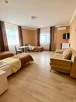КЛАССИЧЕСКИЙ ТРЕХМЕСТНЫЙ НОМЕР, Отель Волна, Балтийск