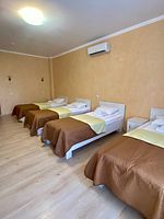 КЛАССИЧЕСКИЙ ЧЕТЫРЕХМЕСТНЫЙ НОМЕР, Отель Волна, Балтийск
