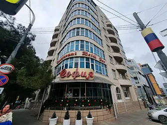 Отель София