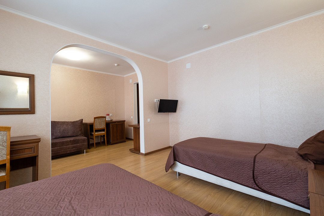 Джуниор 2-местный 2-комнатный (корпус 3)