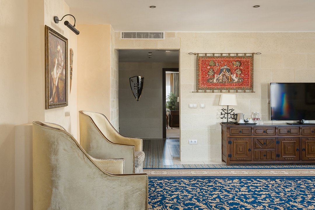 Люкс Короля 2-местный 2-комнатный