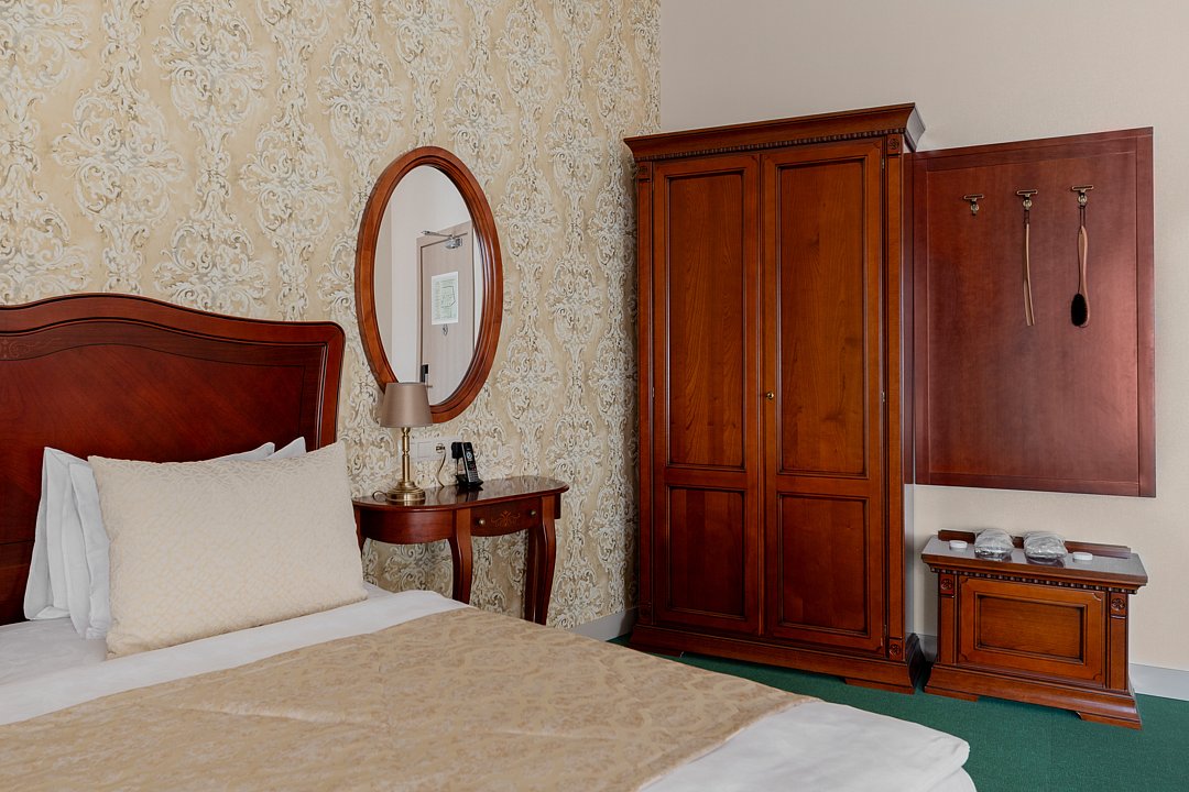 Люкс 2-местный 1-комнатный (с доп.местами)