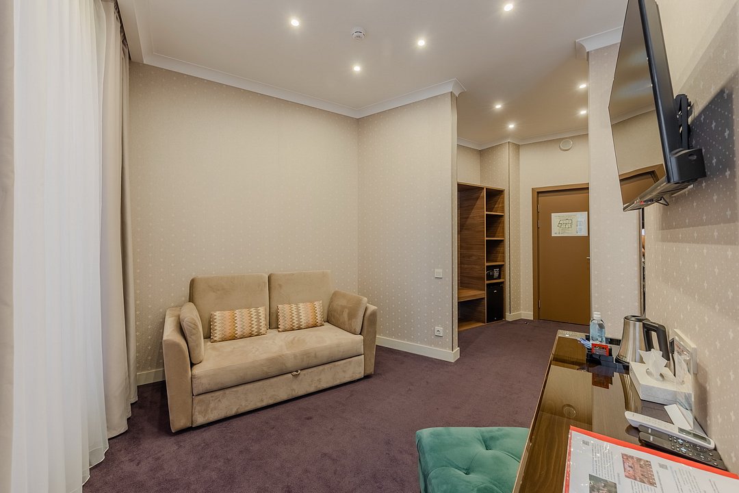 Люкс 2-местный 1-комнатный (с доп.местами)