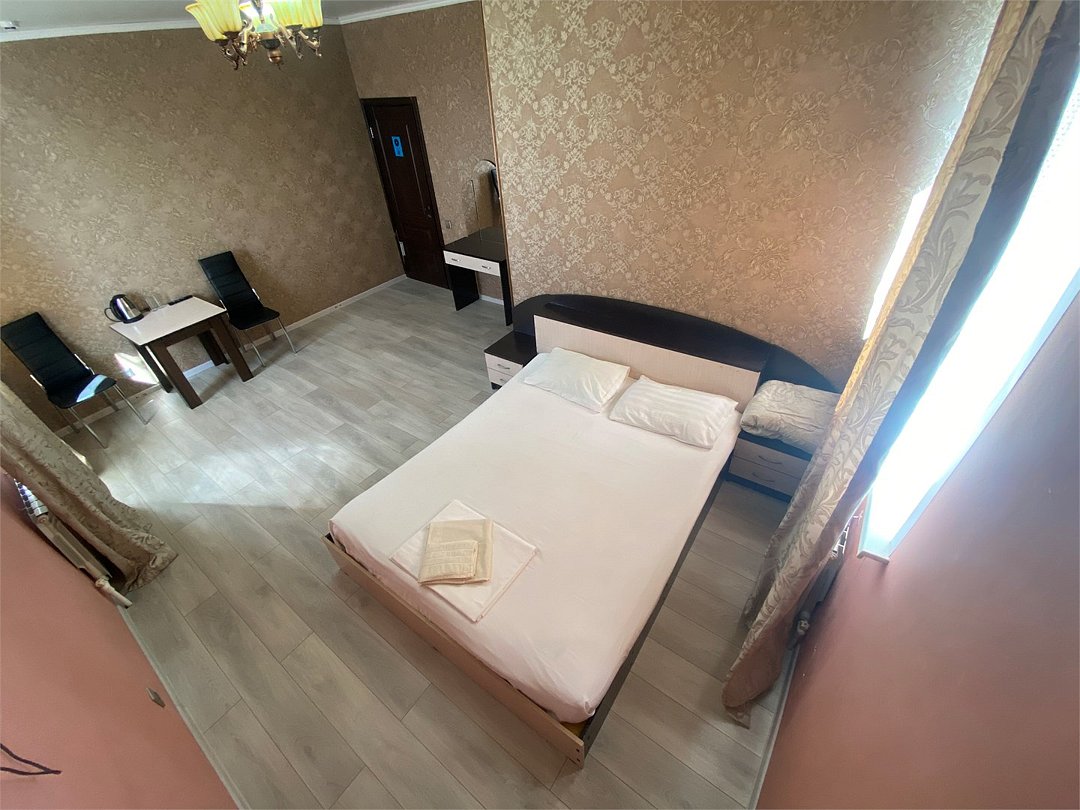 Стандартный 2-местный (DBL, с балконом, корпус №1)