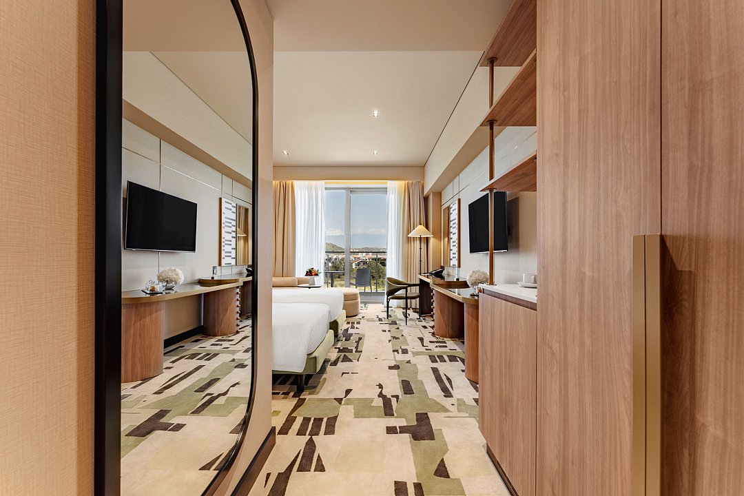 Делюкс 2-местный (с видом на горы)