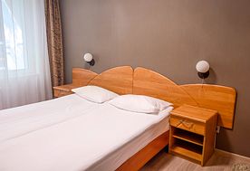 1-мест. (разм. в 2-мест.) 2-комн., корп. 5, Оздоровительный комплекс АМАКС «Орбита», Ольгинка