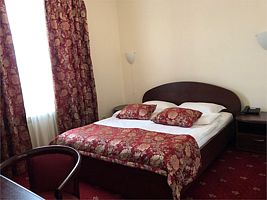 Стандартный с одной 2-СП и одной 1-СП кроватью, Спутник inn, Иваново
