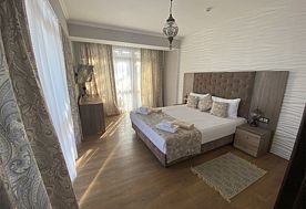 2-мест.(разм. в 3-мест.) 2-комн. люкс с видом на море "Korbek ", Отель Hayal Resort, Алушта