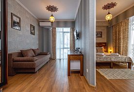2-мест.(разм. в 3-мест.) делюкс (вид на окрестности), Отель Hayal Resort, Алушта