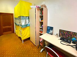 №8 (6-ти местный женский) второй ярус, Хостел Комфорт Парк ВДНХ, Москва