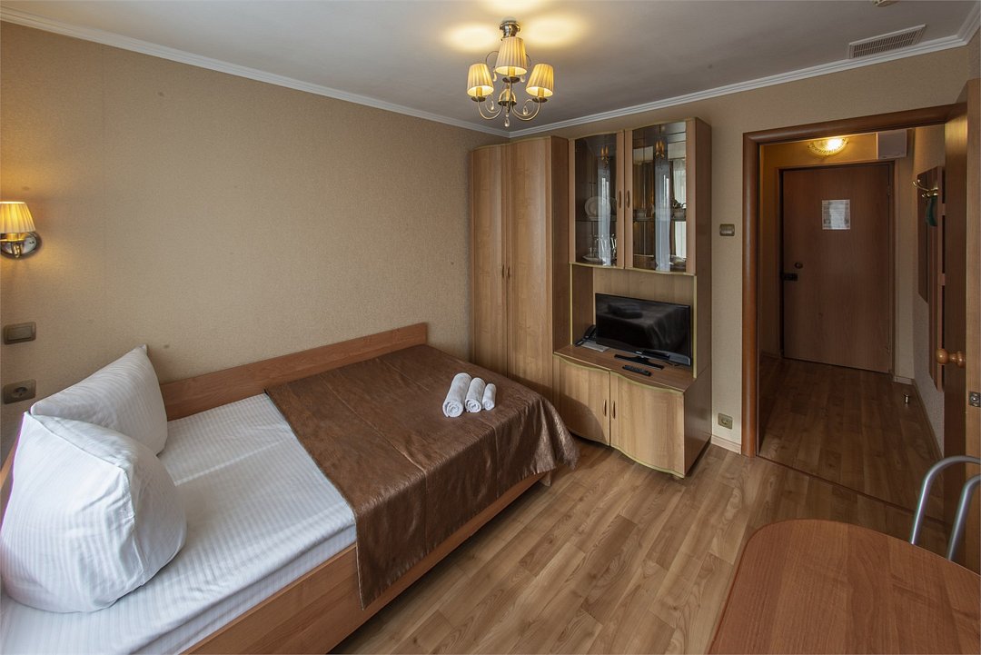 Стандартный 1-местный